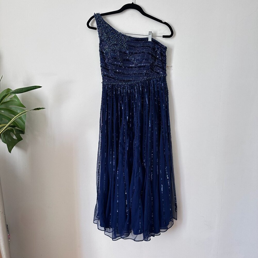Mac Duggal One Shoulder Embellished A Line Gown Navy Size 8